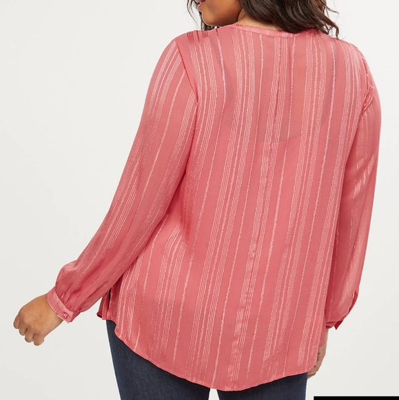 NWT Lane Bryant Rose Keyhole Shimmer Top - Picture 2 of 9